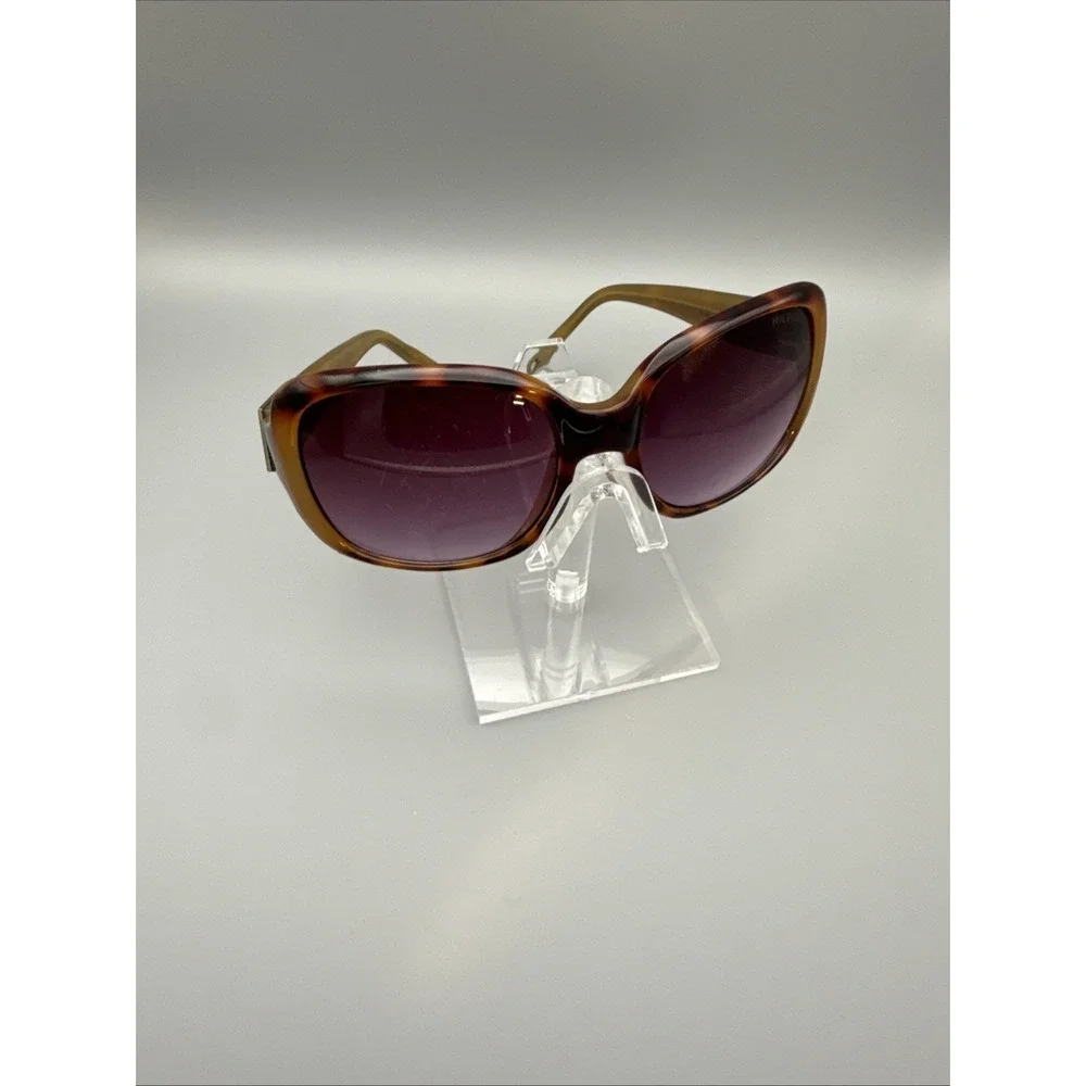Tommy Hilfiger authentic Designer Sunglasses- Oversize Tortoise Frame Polarized